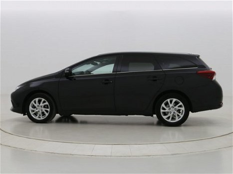 Toyota Auris Touring Sports - 1.2T Energy Plus | Navigatie | L.m. velgen | Parkeersensoren | - 1