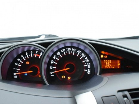 Toyota Verso - 1.6 VVT-i Aspiration | Navigatie - 1