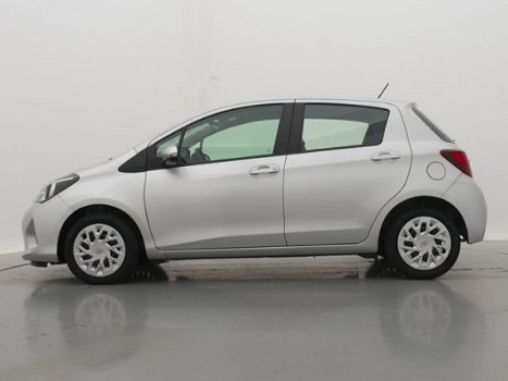 Toyota Yaris - 1.0 VVT-i Aspiration | Bluetooth | Parkeercamera - 1