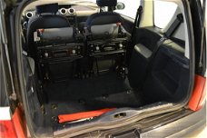 Peugeot 1007 - 1.4 Gentry Airconditioning / Trekhaak