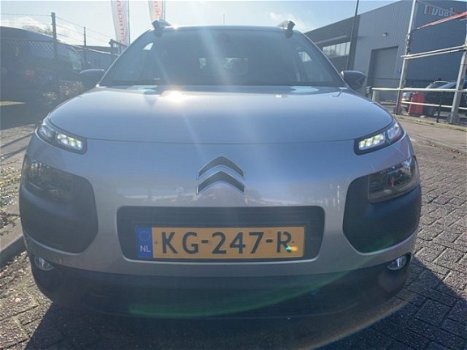 Citroën C4 Cactus - 1.2 PureTech Shine *Navi A.uitrijdcamera Trekhaak Prijs IS rijklaar - 1