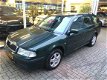 Skoda Octavia Combi - 2.0 Comfort 4WD 4x4 AIRCO CLIMA CRUISE - 1 - Thumbnail