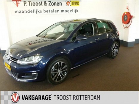 Volkswagen Golf - 1.4 TSI ACT Business Edition R panorama dak-navigatie-lage KM stand - 1