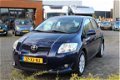 Toyota Auris - 1.6-16V Luna Airco Cruise Control Pdc achter Trekhaak - 1 - Thumbnail