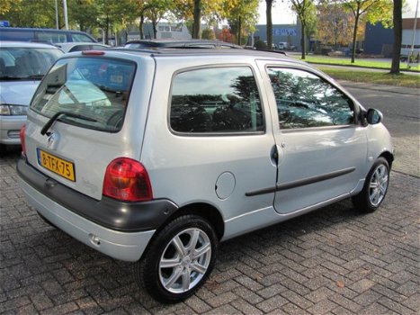 Renault Twingo - 1.2 Privilège - 1