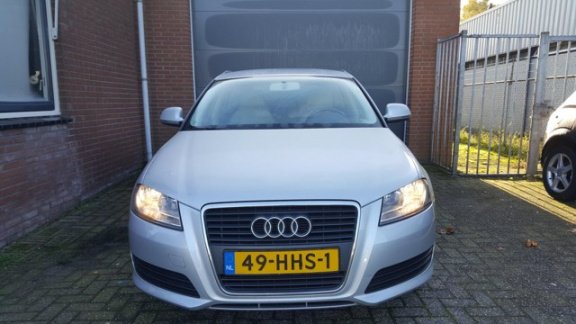 Audi A3 Sportback - 1.4 TFSI Attraction Pro Line - 1