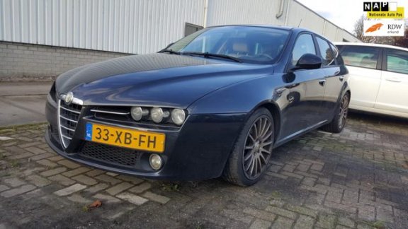 Alfa Romeo 159 Sportwagon - 2.2 JTS Sport - 1