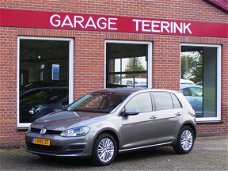 Volkswagen Golf - 1.2 TSI CUP Edition 105PK 5-drs, clima, cruise, navi, trekhaak, pdc RIJKLAAR