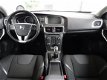 Volvo V40 - D2 115 pk Momentum | Business Pack Pro - 1 - Thumbnail