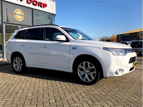 Mitsubishi Outlander - 2.0 PHEV Instyle. Leder, Panodak, 18