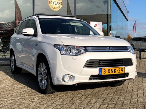 Mitsubishi Outlander - 2.0 PHEV Instyle. Leder, Panodak, 18