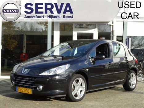 Peugeot 307 - 2.0-16V XSI - 1