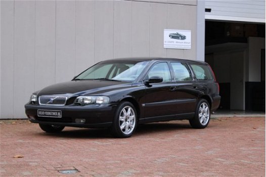 Volvo V70 - 2.5 T AUTOMAAT YOUNGTIMER BTW AUTO - 1
