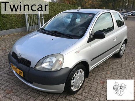 Toyota Yaris - 1.0 16v VVT-i Linea Terra St.Bekr - 1