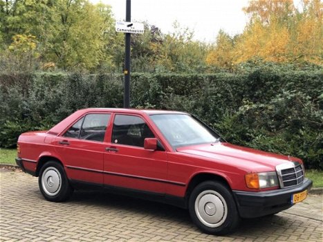 Mercedes-Benz 190-serie - 190 D - 1