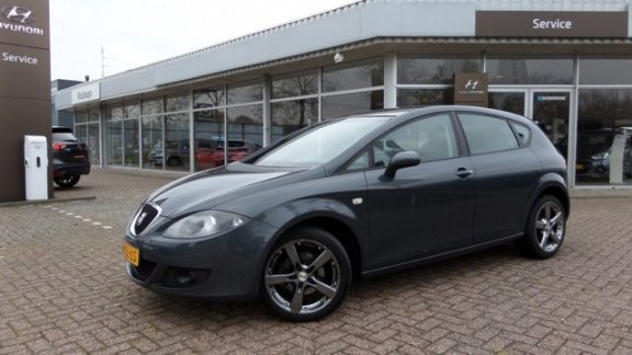 Seat Leon - 1.6 Stylance - 1