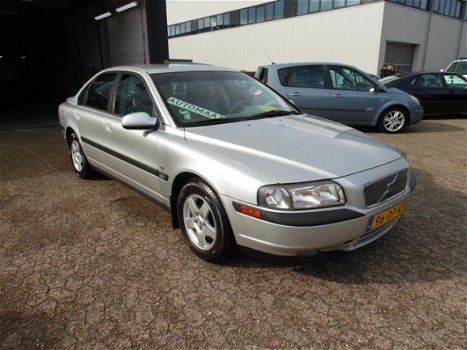 Volvo S80 - 2.4 Comfort LM-Velgen, Aut, Treekhaak, Airco, Winterbanden - 1