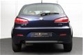 Alfa Romeo 147 - 1.9 JTD 3DR 88KW Distinctive - 1 - Thumbnail