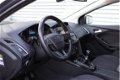 Ford Focus Wagon - 120 pk Titanium Edition | Xenon | 1e eigenaar | Dealeronderhouden | Zeer netjes | - 1 - Thumbnail