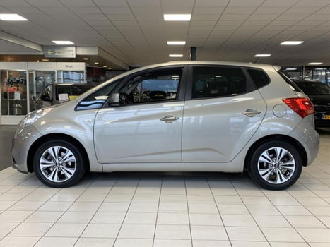 Kia Venga - 1.4 CVVT Dynamicline Rijklaar Nav. Clim.contr - 1