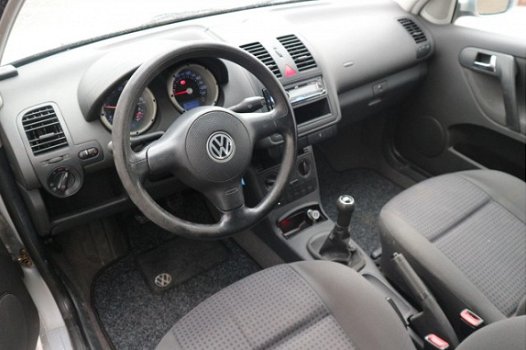 Volkswagen Polo - 1.4 55KW - 1