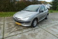 Peugeot 206 - XR 1.1 - 1 - Thumbnail