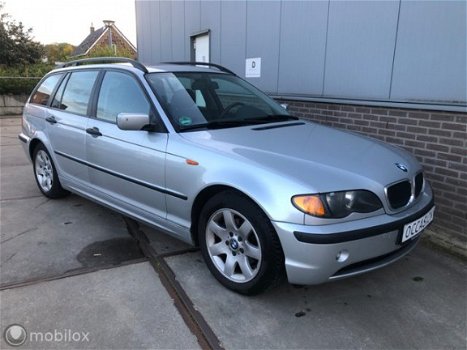 BMW 3-serie Touring - 318i Automaat - 1