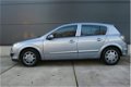 Opel Astra - 1.7 CDTi Essentia 5 DEURS, AIRCO, RADIO / CD - 1 - Thumbnail