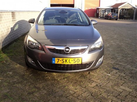 Opel Astra - 1.4 Turbo Edition Navigatie trekhaak climatronic - 1