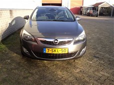 Opel Astra - 1.4 Turbo Edition Navigatie trekhaak climatronic