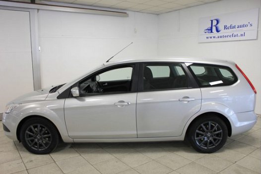 Ford Focus Wagon - 1.6 TDCi Trend / PDC / TREKHAAK / AIRCO / CRUISE - 1