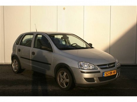 Opel Corsa - 1.2-16V Essentia 185000 KM - 1