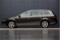 Volkswagen Passat Variant - 1.4 TSI Comfortline BlueMotion Automaat (NAVIGATIE, DEALER ONDERHOUDEN, - 1 - Thumbnail