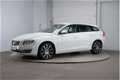 Volvo V60 - D6 AWD Twin Engine Hybrid MARGE - 1 - Thumbnail