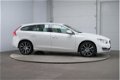 Volvo V60 - D6 AWD Twin Engine Hybrid MARGE - 1 - Thumbnail