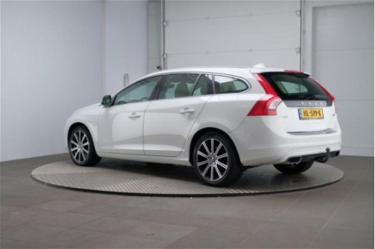 Volvo V60 - D6 AWD Twin Engine Hybrid MARGE - 1