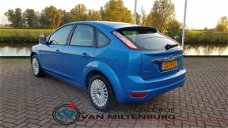 Ford Focus - 1.8 Limited Clima Navi Parkeersensoren