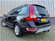 Volvo XC70 - 2.4 D5 Summum AWD*automaat*Leder*navigatie*dealer - 1 - Thumbnail