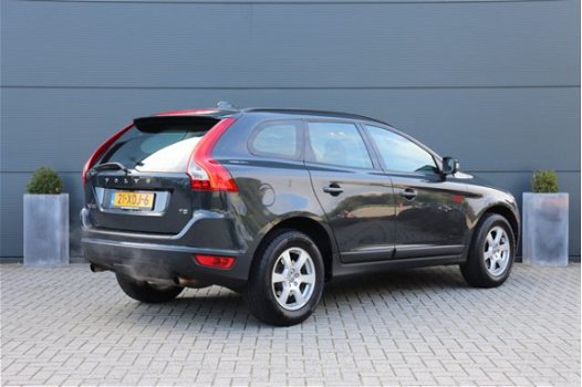 Volvo XC60 - T5 Business Navigatie| Automaat| 250PK| PDC| Bluetooth - 1