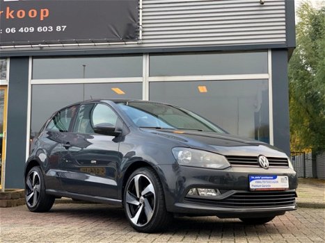 Volkswagen Polo - 1.0 Comfortline *NAVI*AUX/USB/BLUET*1EIG - 1