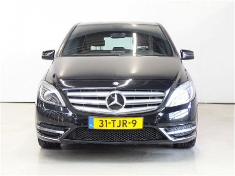 Mercedes-Benz B-klasse - 180 Ambition | Bi-Xenon Koplampen | Led dagrijverlichting | Cruise - 1