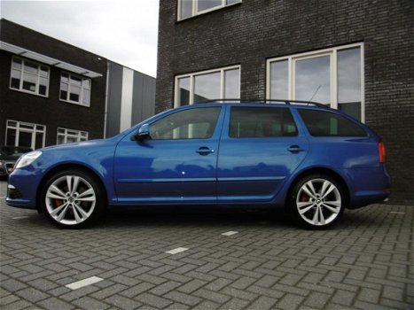 Skoda Octavia Combi - 2.0 TDI 170pk RS - 1