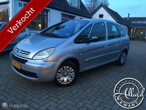 Citroën Xsara Picasso - 1.8i-16V Attraction | Trekhaak | Clima - 1