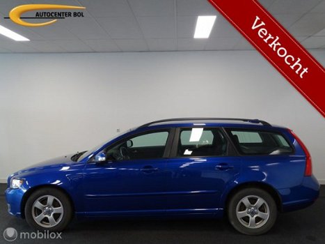 Volvo V50 - 1.6D S/S Leer/Navigatie/Trekhaak/Airco/Cruise - 1