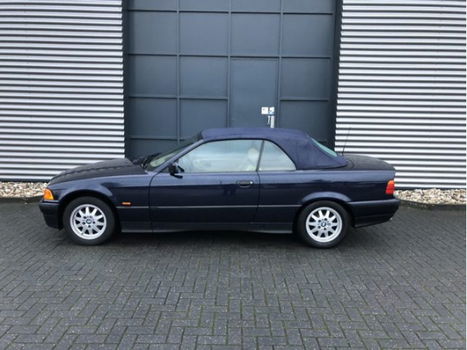 BMW 3-serie Cabrio - 318i Executive Clima Hardtop --Inruil Mogelijk - 1