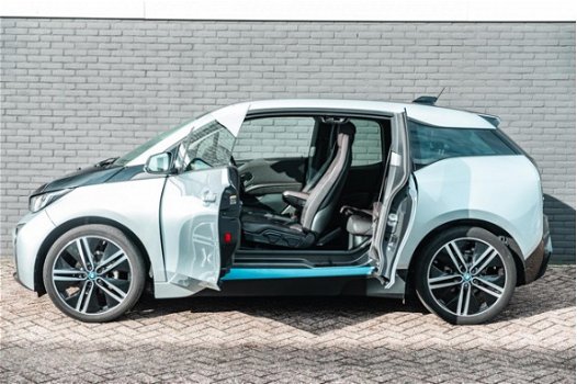BMW i3 - Full electric 22 kWh | Excl. BTW | Geen wegenbelasting | Leder | 170 PK | 4% Bijtelling | - 1