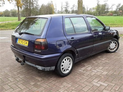 Volkswagen Golf - 1.6 75pk stuurbekrachtiging trekhaak - 1