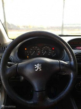 Peugeot 206 - 1.4 Gentry - 1