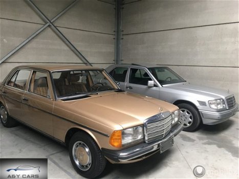 Mercedes-Benz 200-serie - 200e 200 - 1