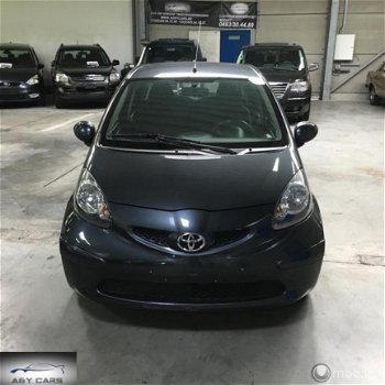 Toyota Aygo - 1.0i Airco 5Deur 120Dkm - 1